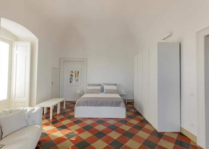 Antica Dimora sul Mare - Luxury Central Apartments - Molfetta